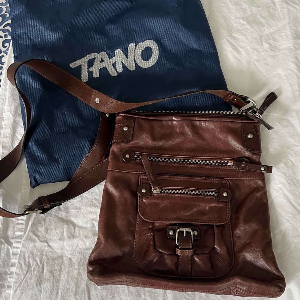 Tano Rich Brown Leather Messenger Bag